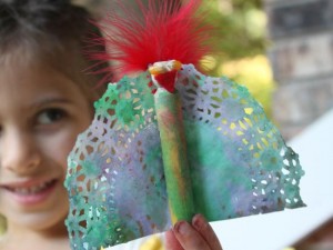 Turkey doily craft for kids, Kiwi Crate