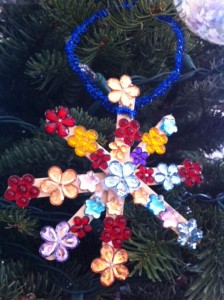 flower snowflake craft stick ornament craft for kids, snowflake ornament craft for kids, Christmas tree ornament crafts for kids