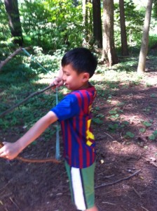 making your own bow and arrow, bow and arrow from sticks, DIY bow and arrow