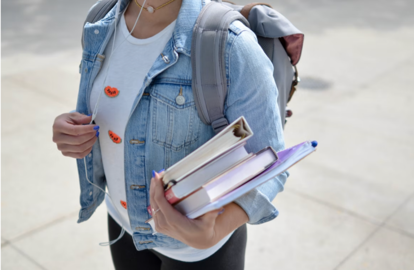 4 Tips to Get into Your Dream College